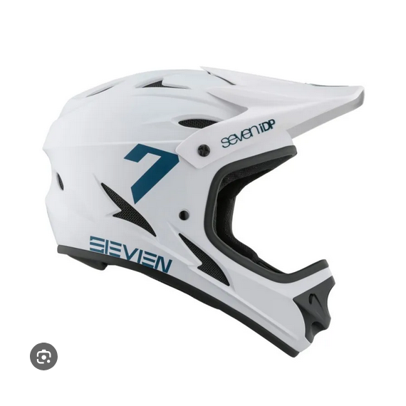 7idp intergrálna prilba M1 White Blue